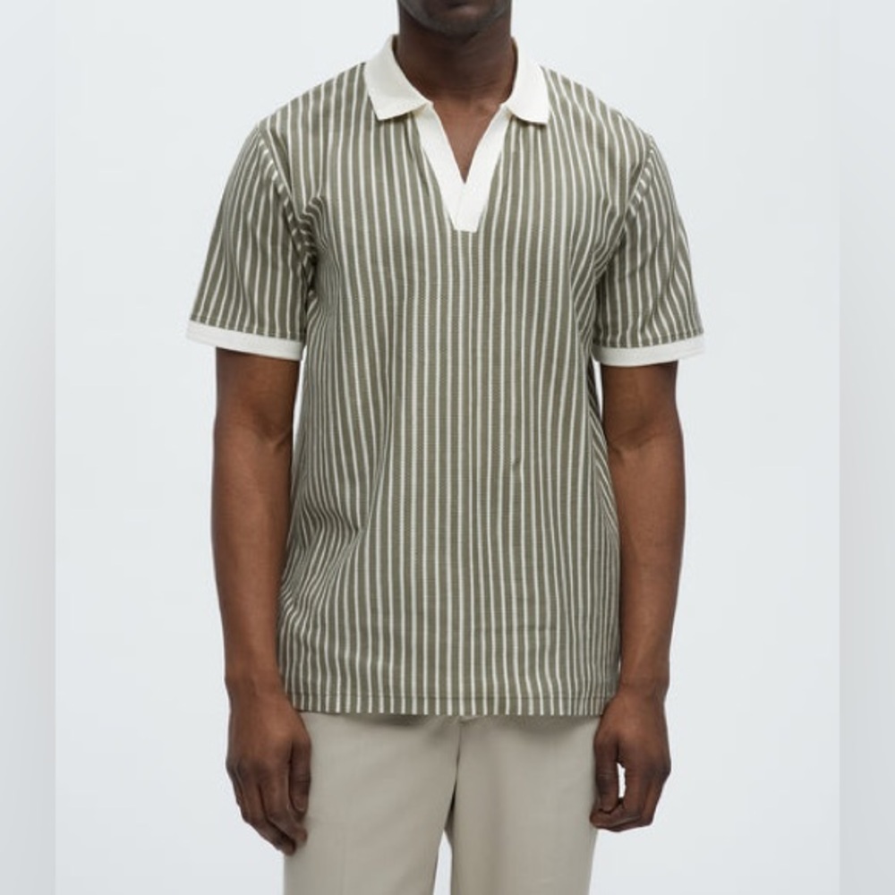 Fashion Nova Textured Johnny Collar Short Sleeve Polo